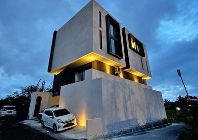 Hanupis House